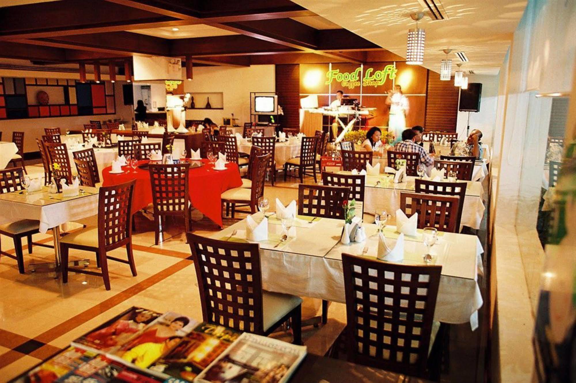 New Season Hotel Hat Yai Esterno foto